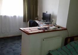 Turnisor (Alba Iulia) - Apart. 5 Camere