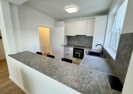 Cristian - Apartament 2 camere, intabulat, mobilat si utilat complet